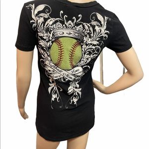 Softball Mom tag missing Fits S/M